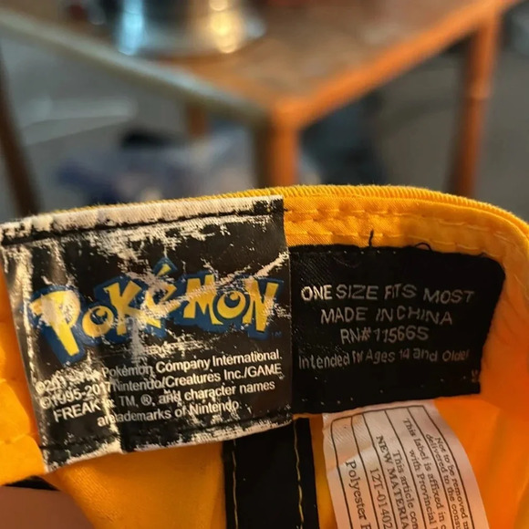 Bioworld Pokemon Charizard Big Face Trucker Snapback Hat with Ears - Picture 4 of 4